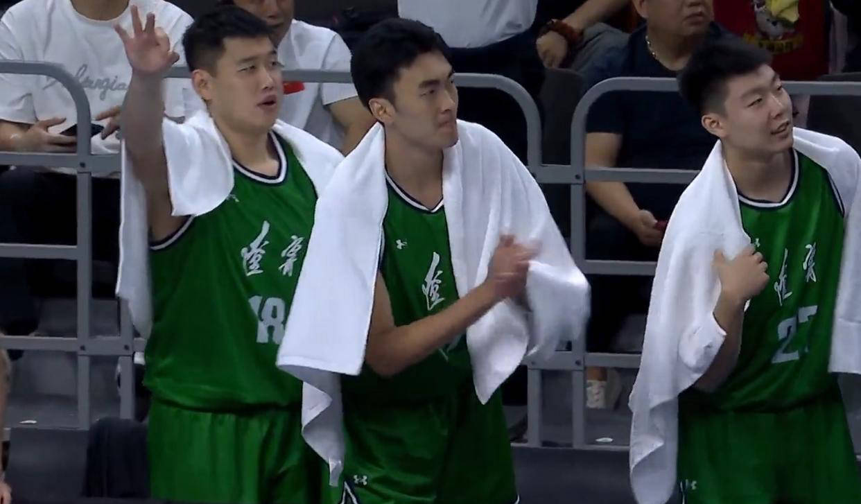 包含洛杉矶湖人士气爆棚,大奖赛抢七大战遇上辽宁男篮,目标明确直指晋级的词条